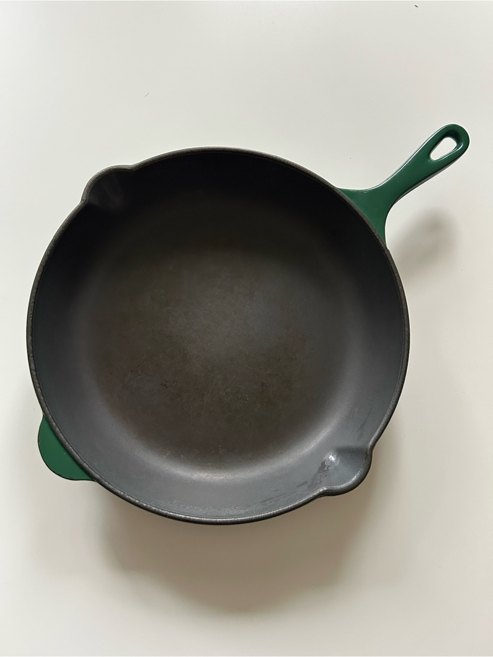 LE CREUSET 10” Skillet